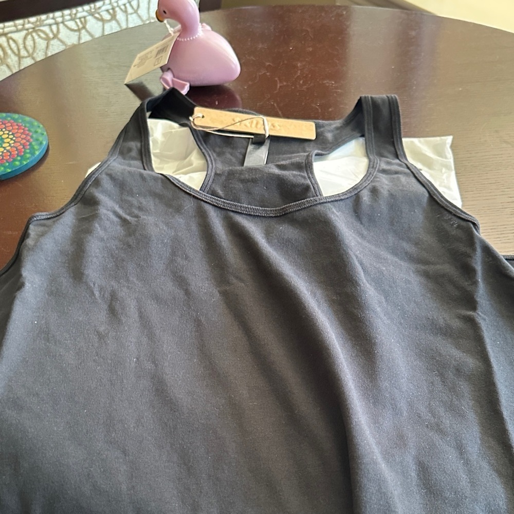 SKIMS Onyx Racerback Tank Top - Picture 3 of 4